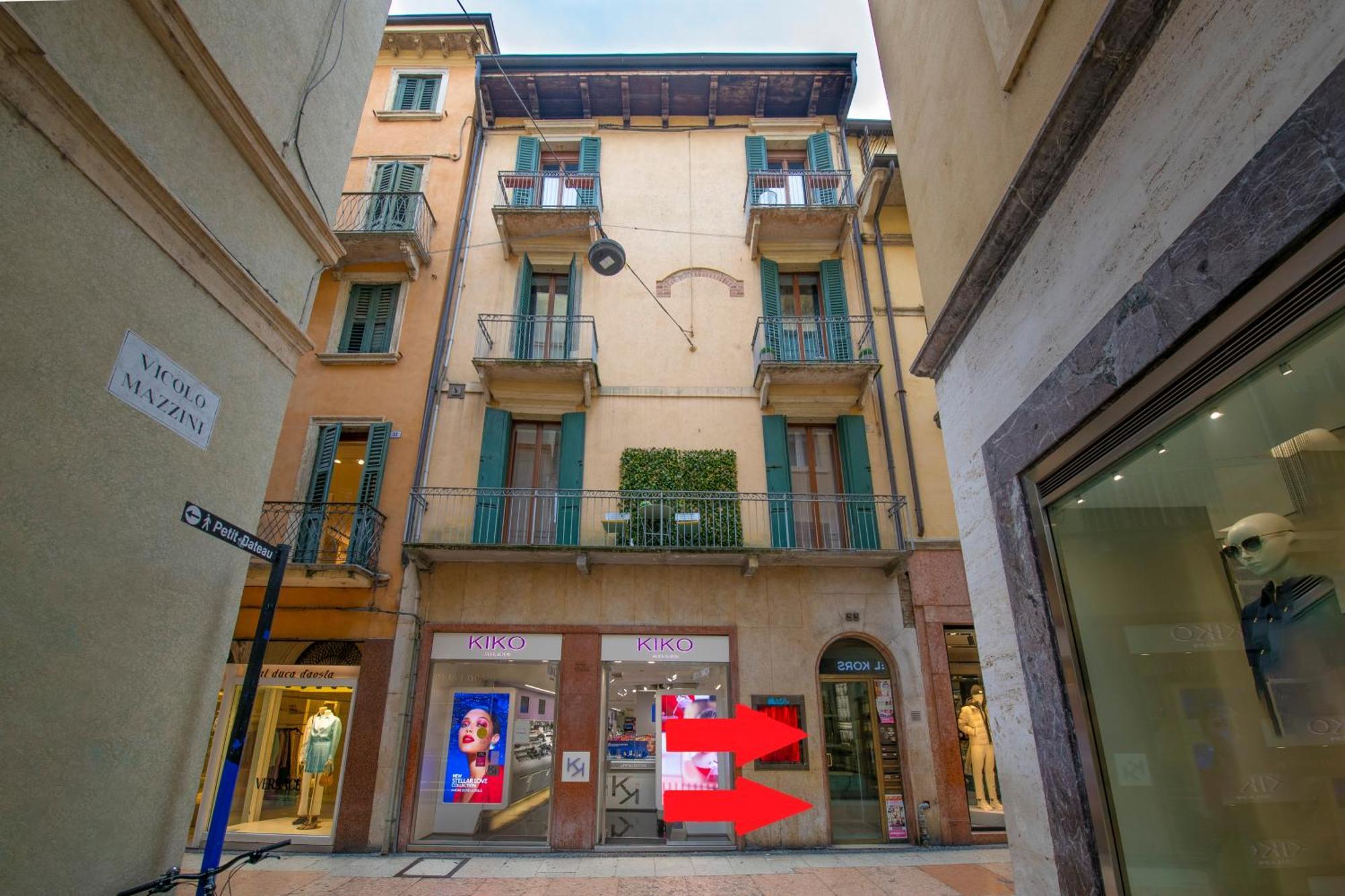 Palace Home Mazzini เวโรนา ภายนอก รูปภาพ